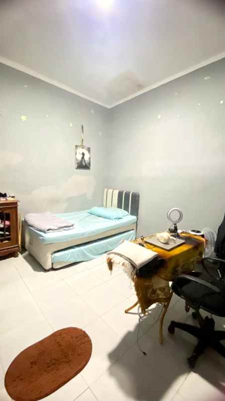 rumah 2 lantai cibinong