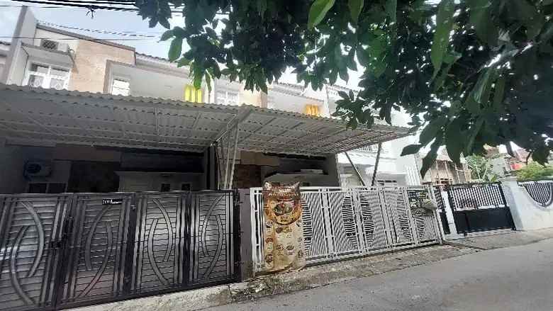 rumah 2 lantai di gandaria jagakarsa jakarta selatan