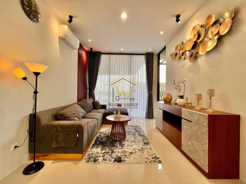 rumah 2 lantai full furnished di purwomartani kalasan