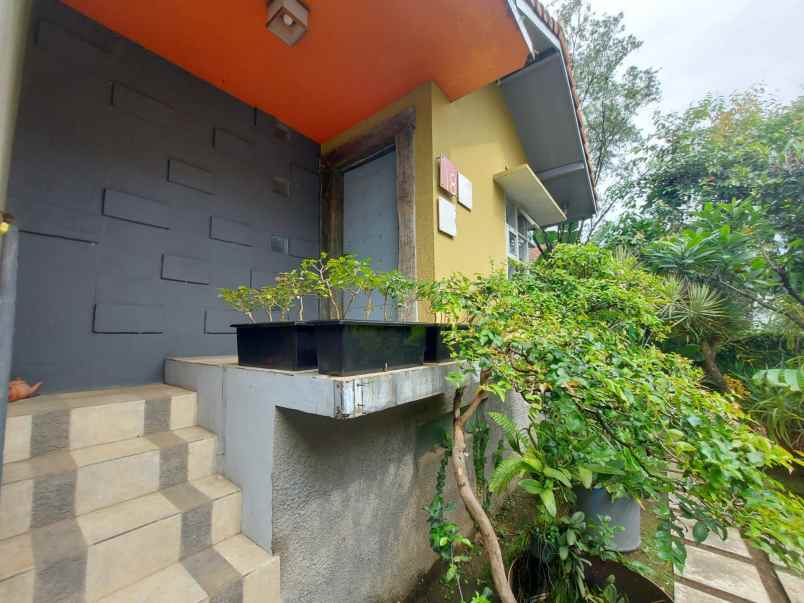 rumah 2nd antapani bandung akses mudah shm harga nego