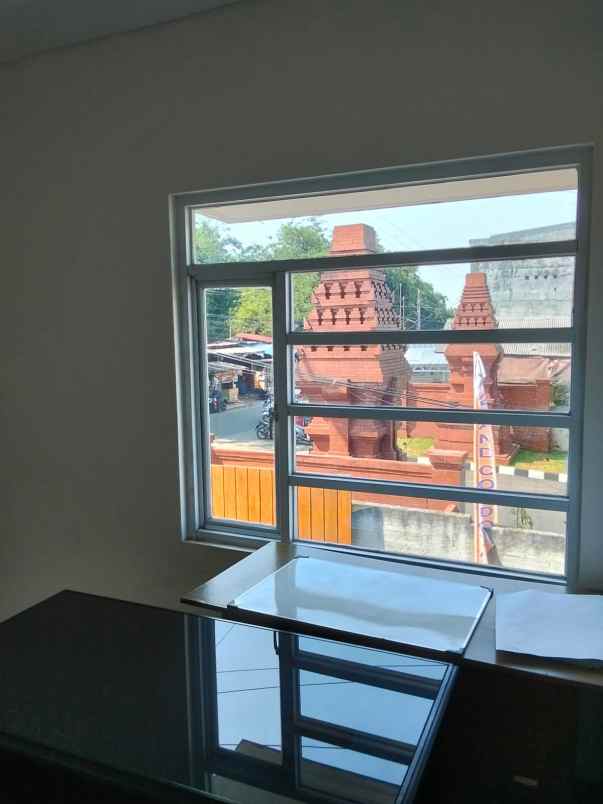 rumah 3lantai murah lokasi strategis di depok