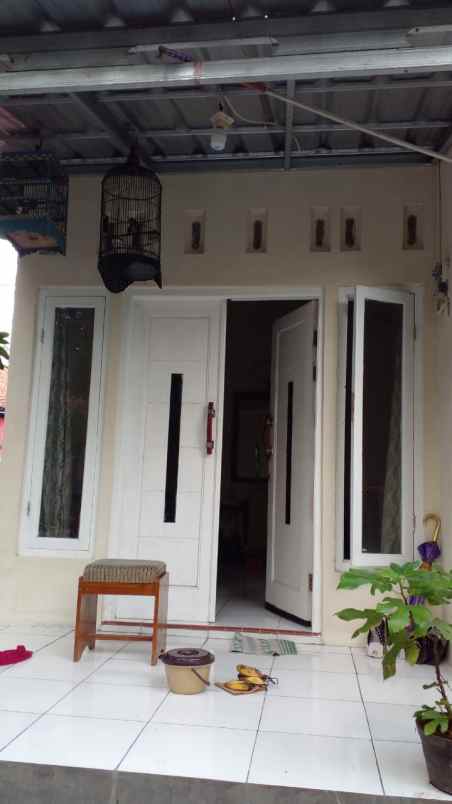 rumah akses roda 3 jual butuh