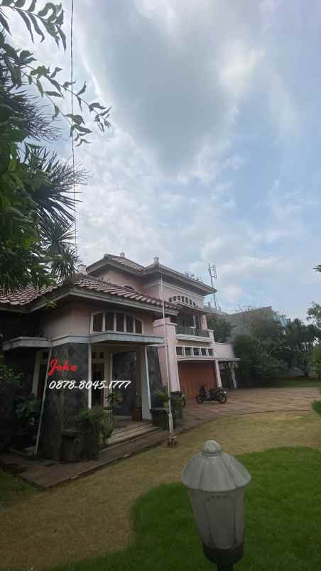 rumah bagus area komersial jl raya jatiasih bekasi