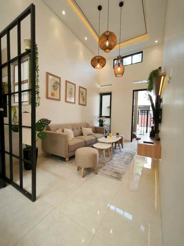 rumah baru bagus minimalis modern di sukun malang