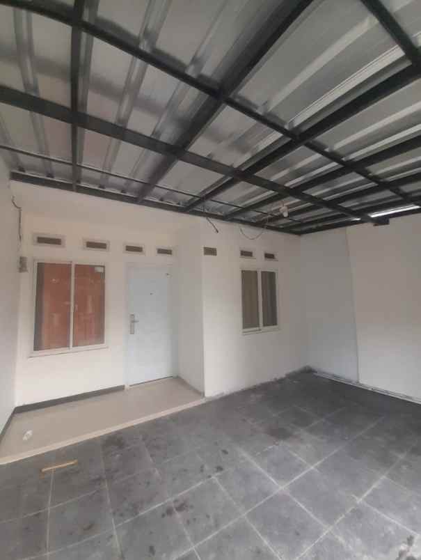 rumah baru di renovasi dijual lokasi strategis