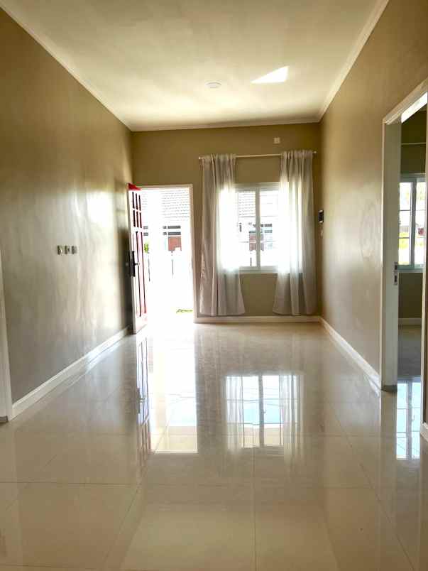 rumah baru dijual di griya loka bsd city