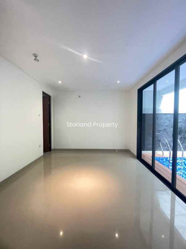 rumah baru industrial private pool di bintaro sektor 9