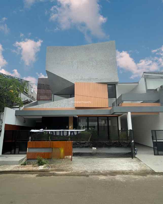 rumah baru industrial private pool di bintaro sektor 9