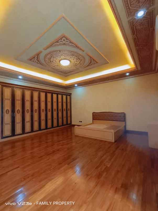 rumah baru mewah dekat pesanggrahani bintaro