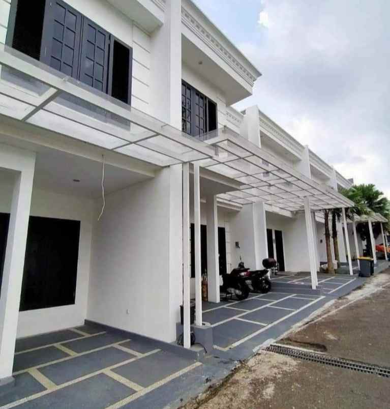 rumah baru siap huni di lebak bulus jakarta selatan