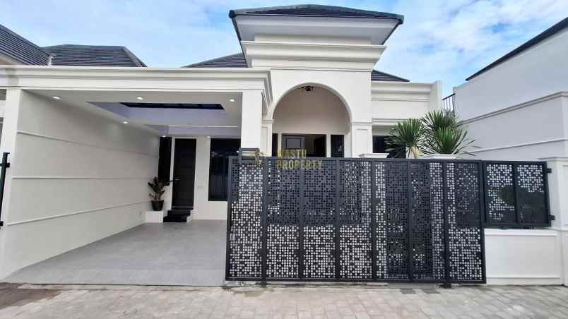 rumah classic di purwomartani kalasan shm terbaik
