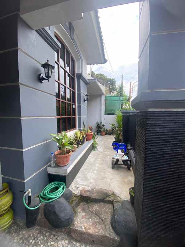 rumah dalam perum godean full furnish