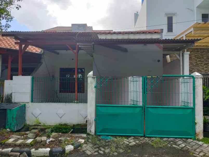 rumah dijual babatan pratama surabaya barat