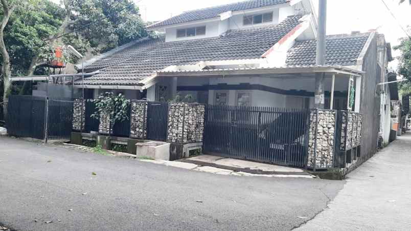 rumah dijual di komplek bumi panyileukan bandung
