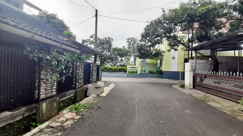 rumah dijual di komplek bumi panyileukan bandung