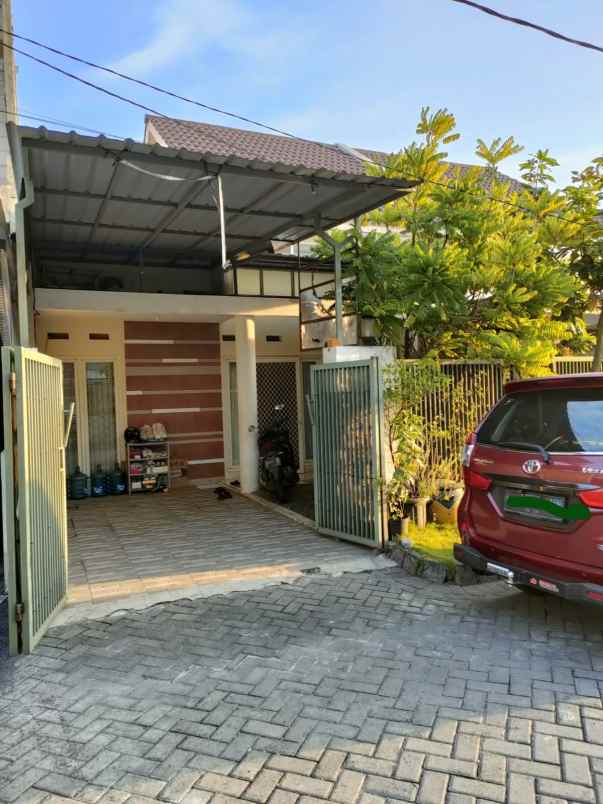 rumah dijual taman wisata regency surabaya barat