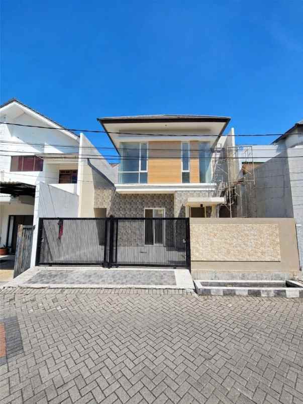 rumah griya babatan mukti baru gress siap huni