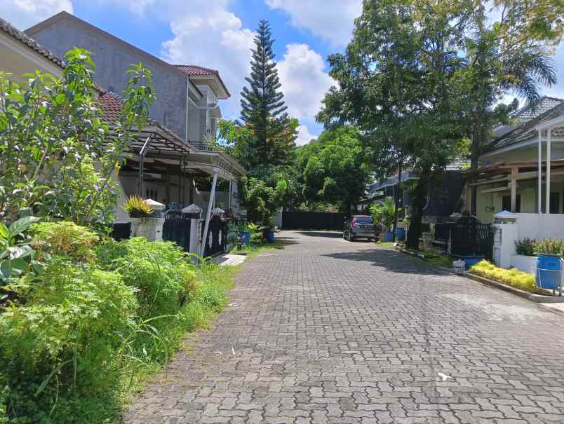 rumah hook duta bukit mas banyumanik