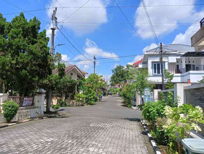 rumah hook duta bukit mas banyumanik