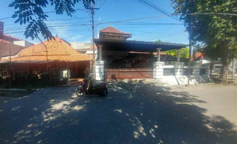 rumah hook pusat kota surabaya daerah darmo siap usaha