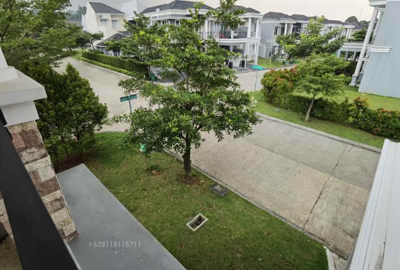 rumah hook sentul city 2 lantai siap huni