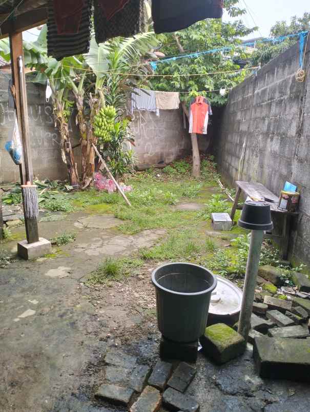 rumah hook strategis wisma asri