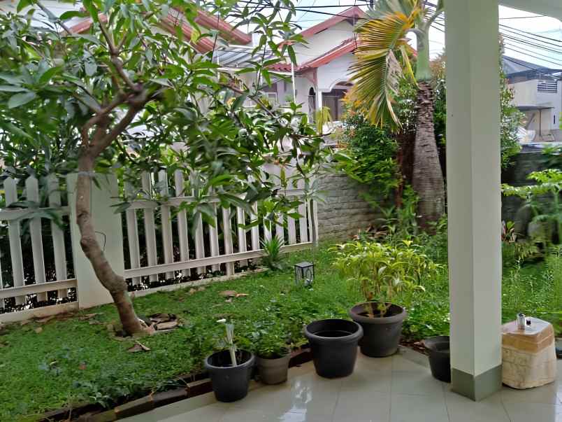 rumah jl pondok cibubur