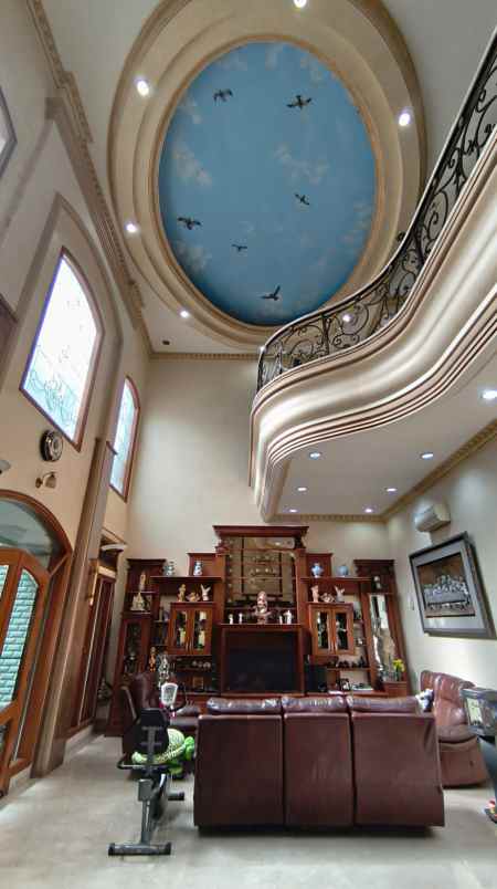 rumah klasik batununggal sayap buah batu bandung