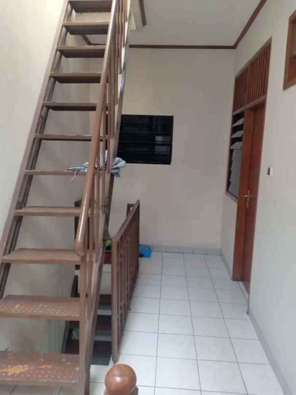 rumah komplek depsos