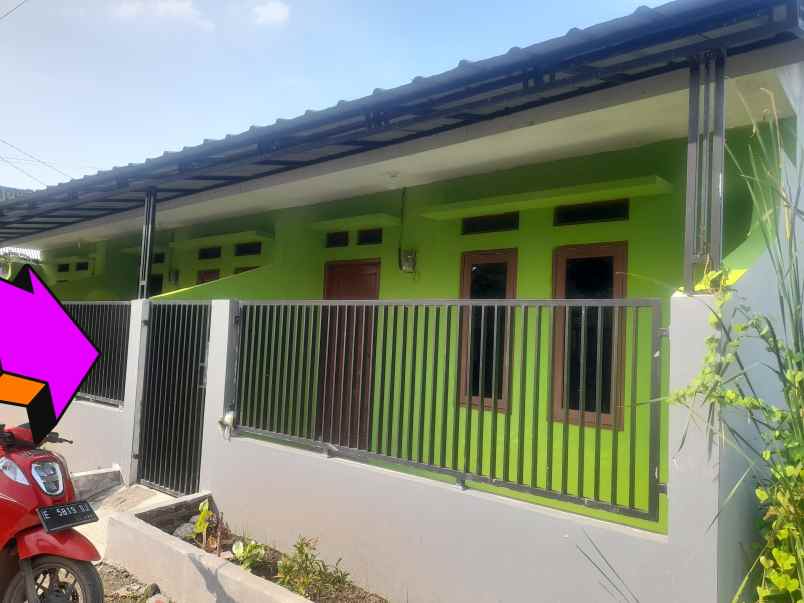 rumah kontrakan 3 pintu siap huni