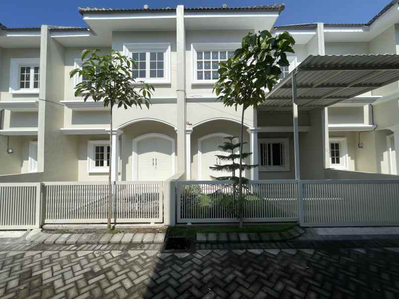 rumah mewah 2 lantai siap huni 0 jl raya di pandaan