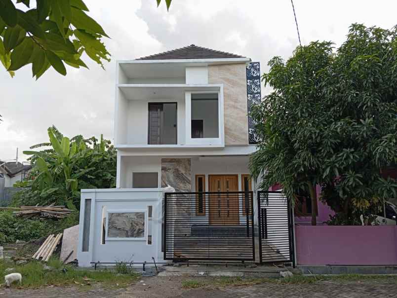 rumah mewah siap huni daerah pedurungan semarang