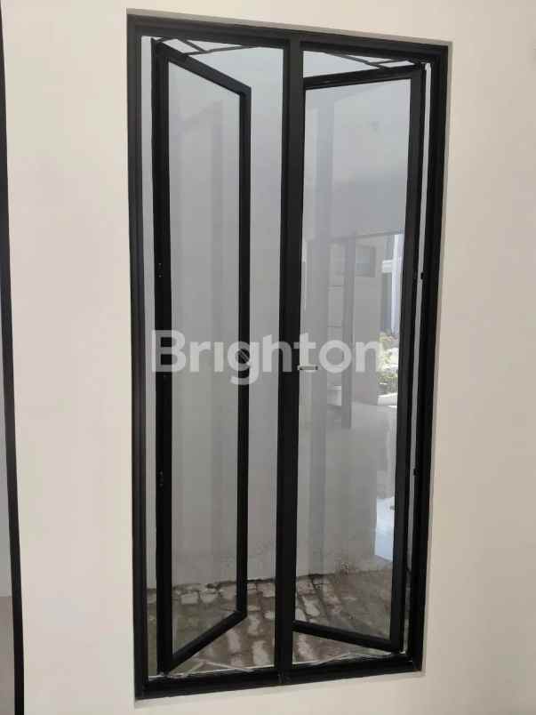 rumah minimalis baru 2 lantai east point