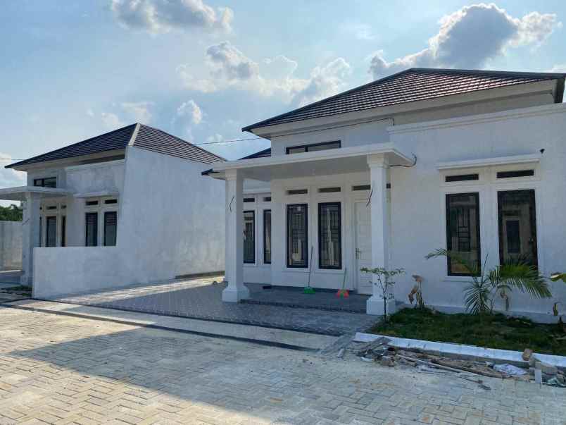 rumah minimalis dp 5 jt di jalan kapau sari pekanbaru