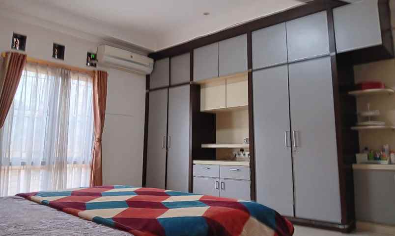 rumah minimalis full furnish di arcamanik bandung