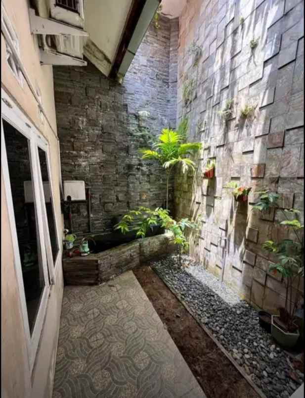 rumah mulawarman tembalang semarang