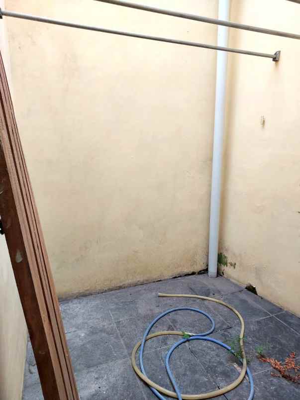 rumah nyaman akses mudah dekat jalan kaliurang