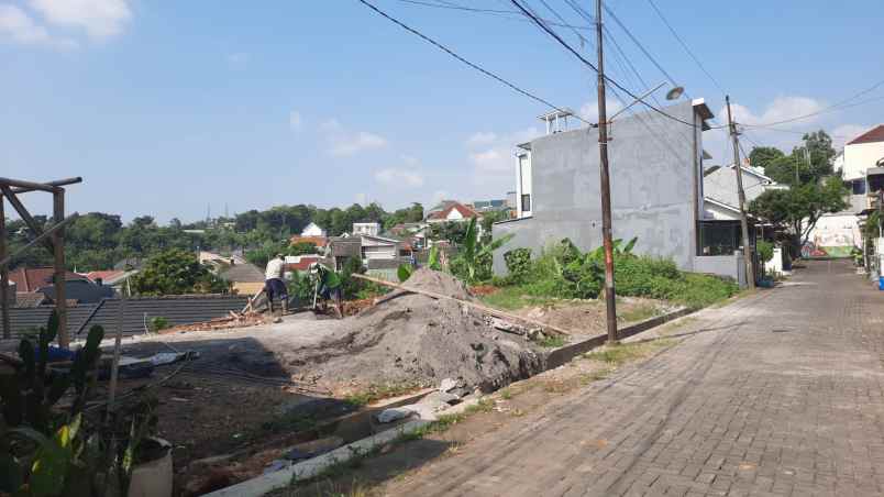 rumah pesan bangun paling murah di banyumanik