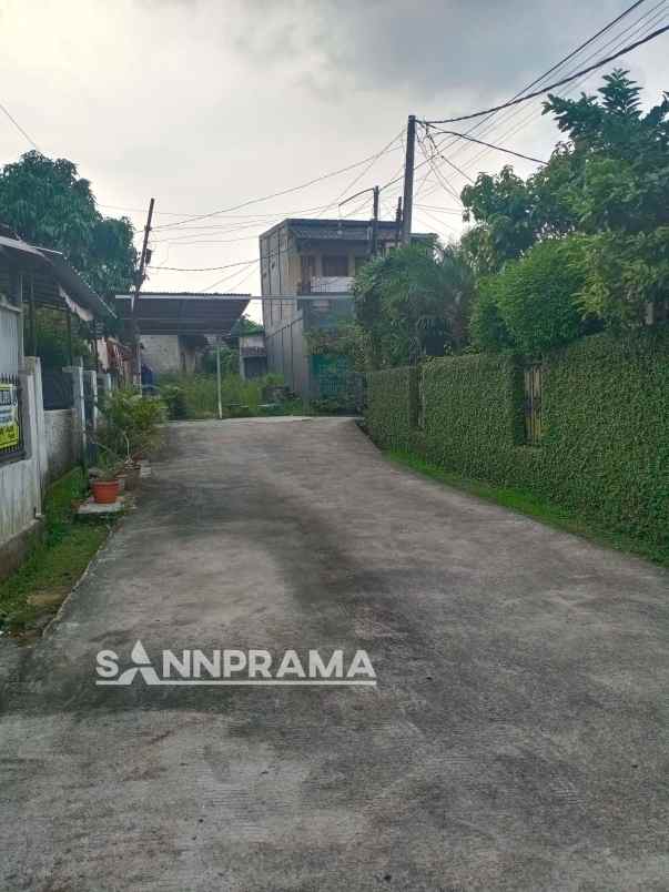 rumah second tanah luas sawangan elok depok rnash