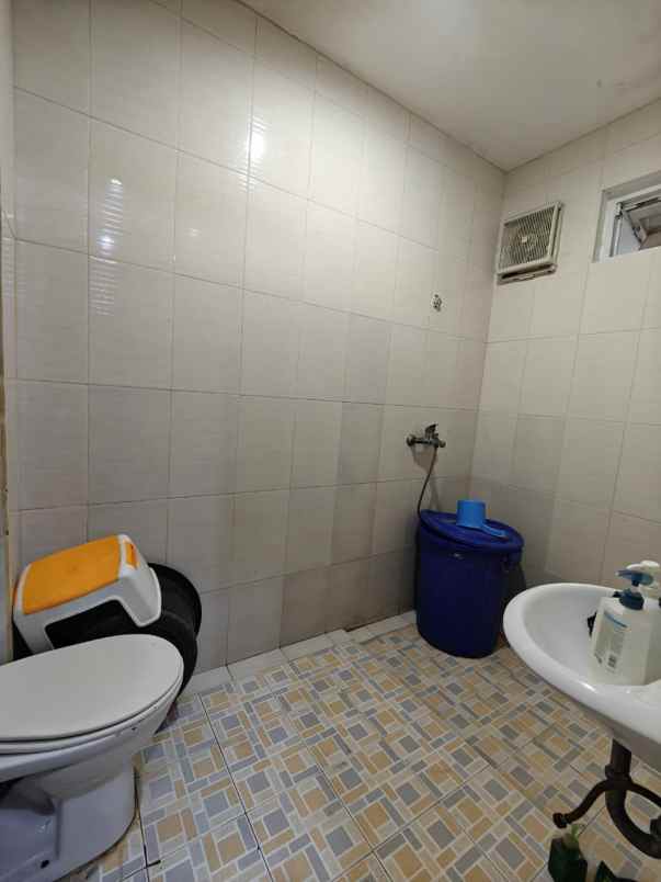 rumah secondary siap huni di duren sawit