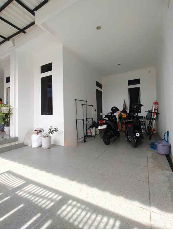 rumah secondary siap huni di rawamangun jakarta timur