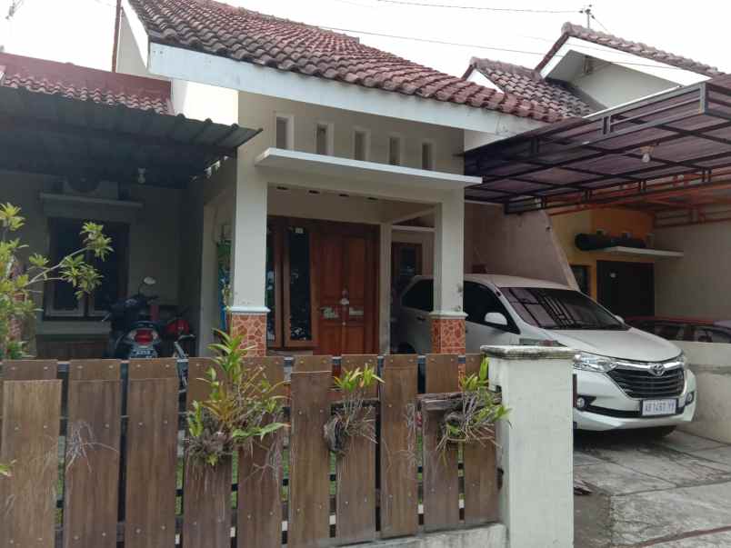 rumah siap huni dalam perumahan dekat kampus umy jogja