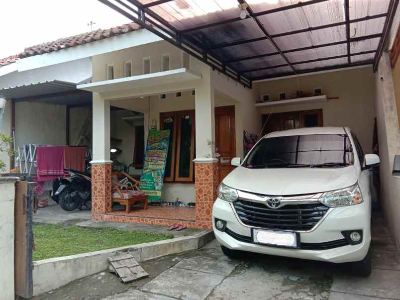 rumah siap huni dalam perumahan dekat kampus umy jogja