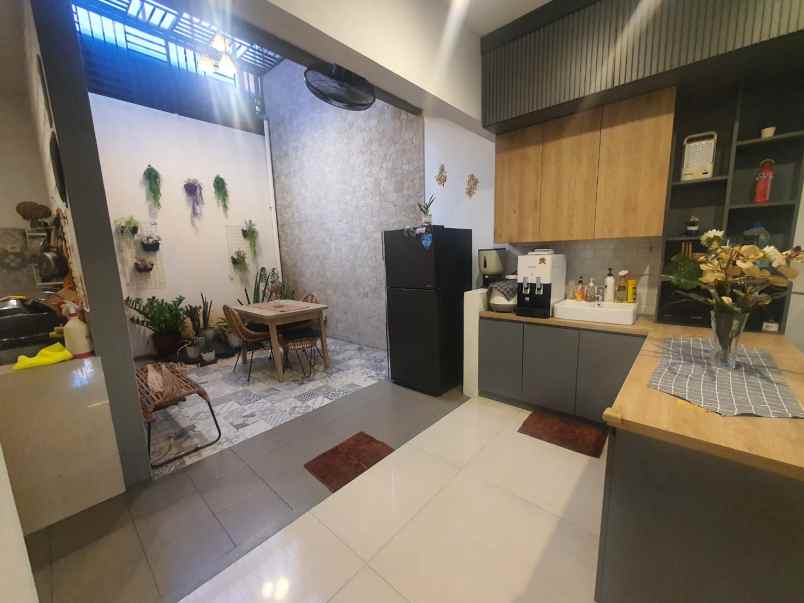 rumah siap huni full furnished rempoa lt 105 lb 118