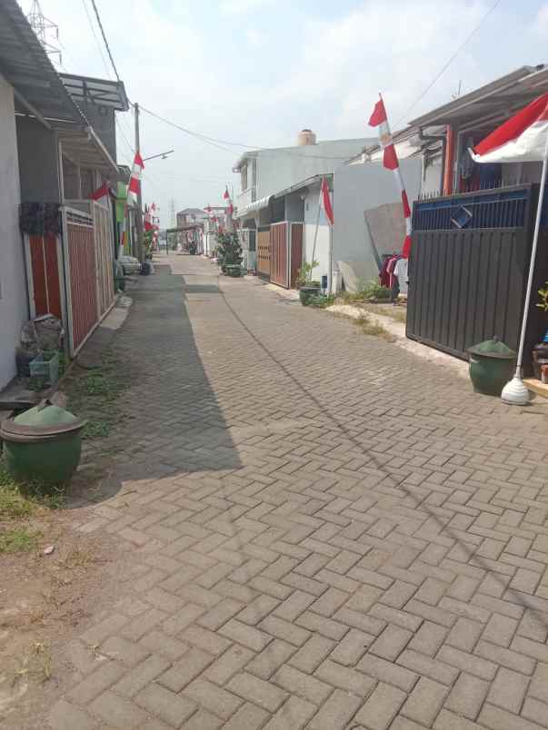 rumah siap huni lokasi di bumiayu gadang