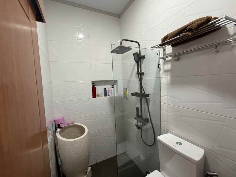 rumah siap huni townhouse pejaten jakarta selatan