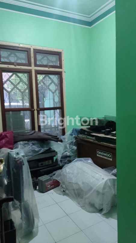 rumah sutorejo row jalan 2 mobil lebar 9 hadap utara