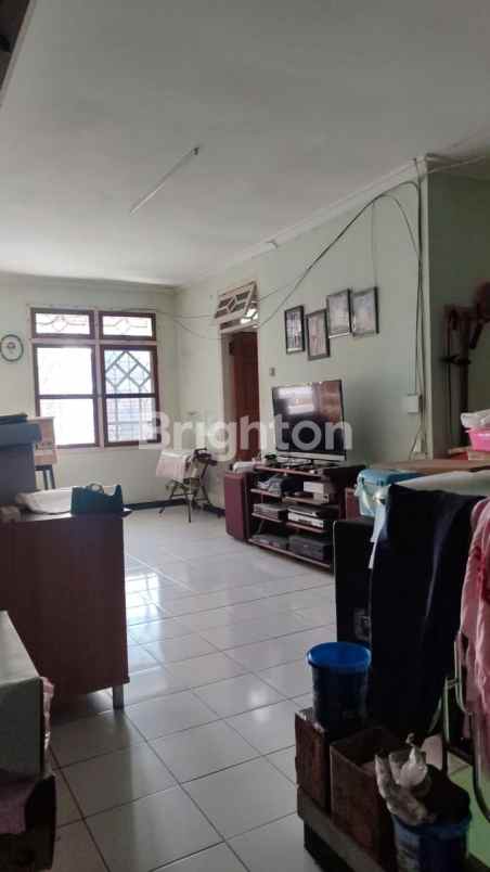 rumah sutorejo row jalan 2 mobil lebar 9 hadap utara