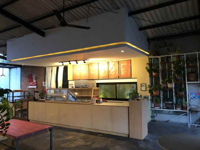 rungkut kidul bekas resto minim 5 tahun