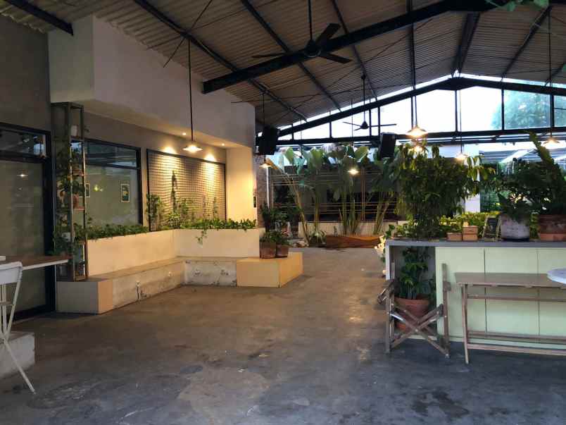 rungkut kidul bekas resto minim 5 tahun